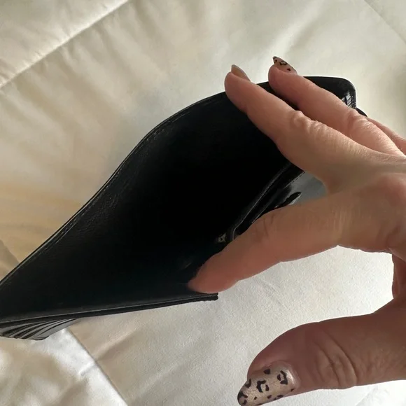 Louis Vuitton Black Epi Leather Wallet - Near Flawless - Picture 9 of 16